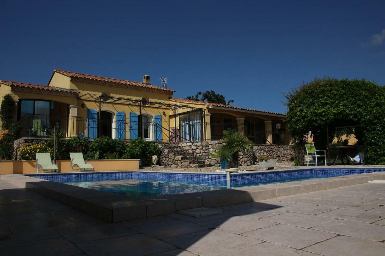 בריניול Villa Azurella מראה חיצוני תמונה